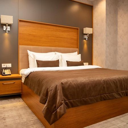 Midtown Hotel Баку Екстер'єр фото