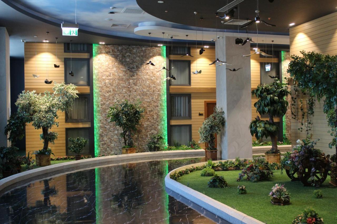 Midtown Hotel Баку Екстер'єр фото