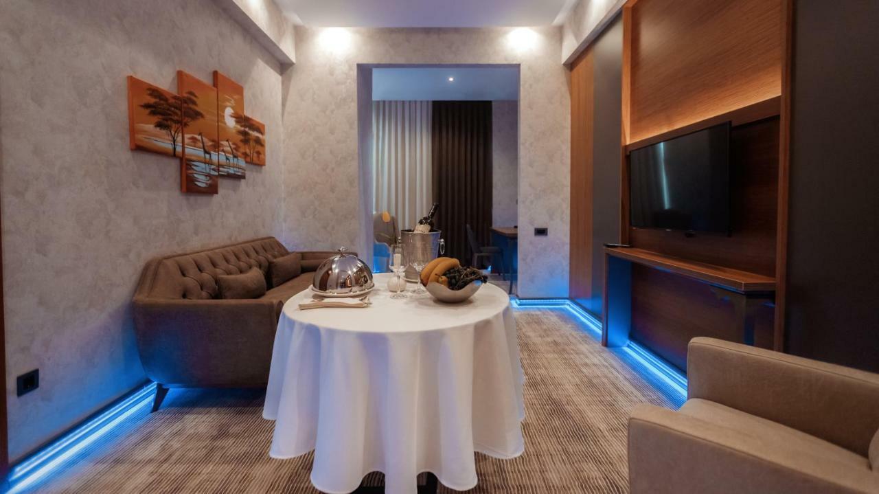 Midtown Hotel Баку Екстер'єр фото
