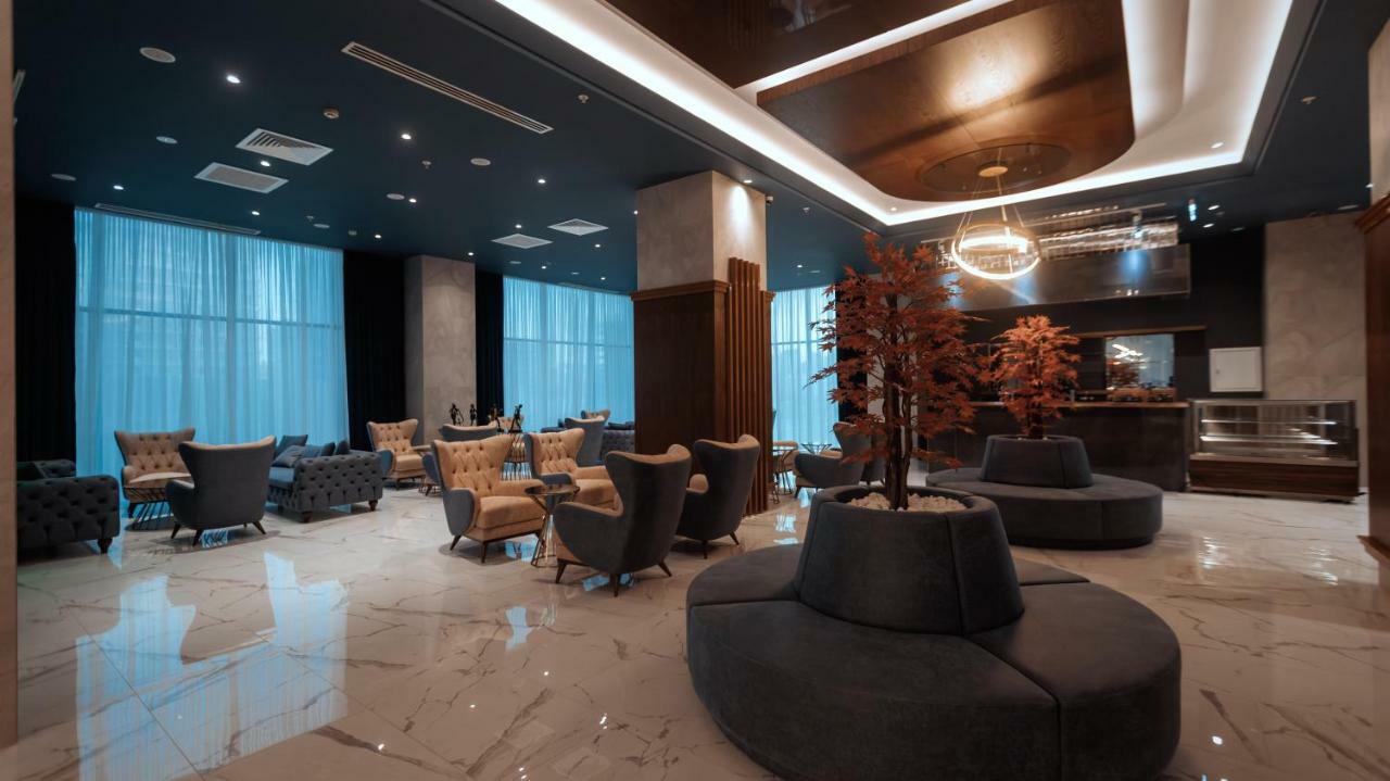 Midtown Hotel Баку Екстер'єр фото
